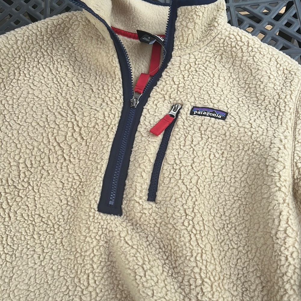 Patagonia Unisex Quarter Zip Light Brown Fleece Sweater